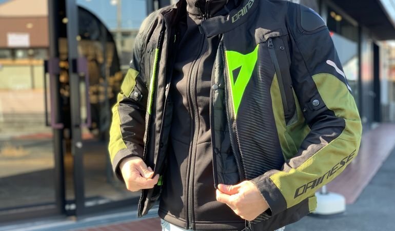 新商品 ”SUPER SPRINT D-DRY® JACKET''の真冬想定・インナー組み合わせ